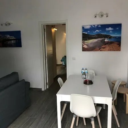 Comfortable Houses Playa Roca Beachfront Access *